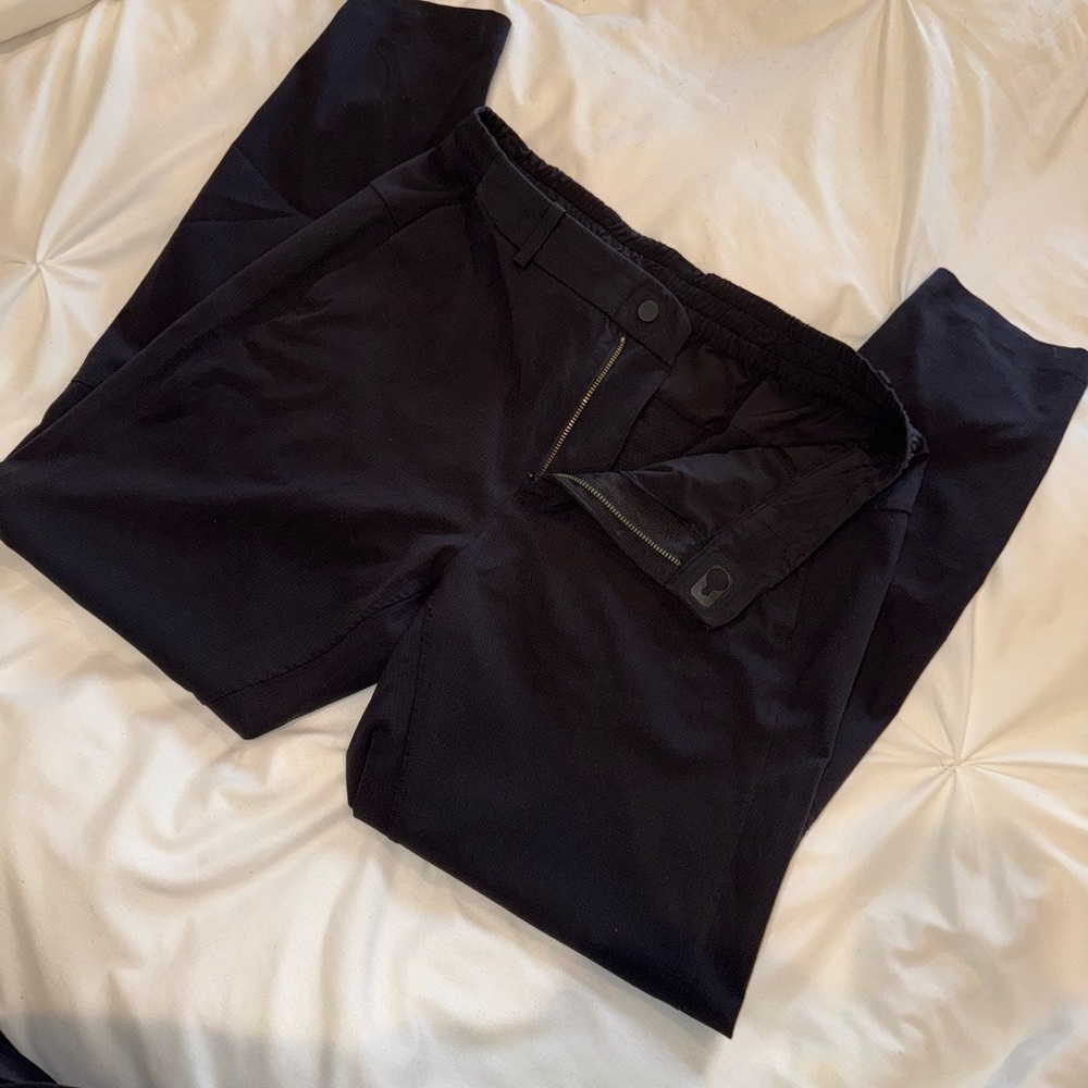 Lululemon Men’s Lightweight Trouser Black Large